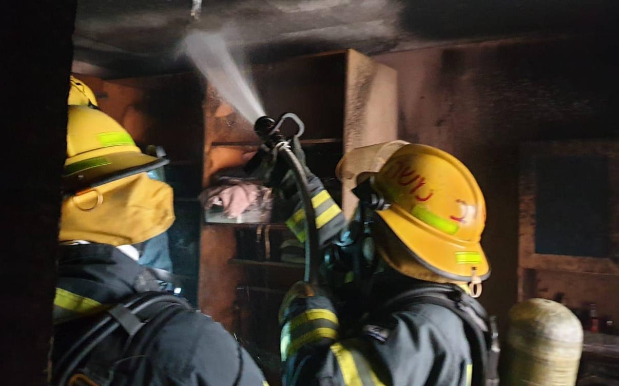 שריפה בריב"ל (צילום: דוברות כבאות והצלה בית שמש)
