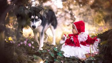 תחפושת פורים 2020 - כיפה אדומה וזאב (צילום: יקיר עמוס)